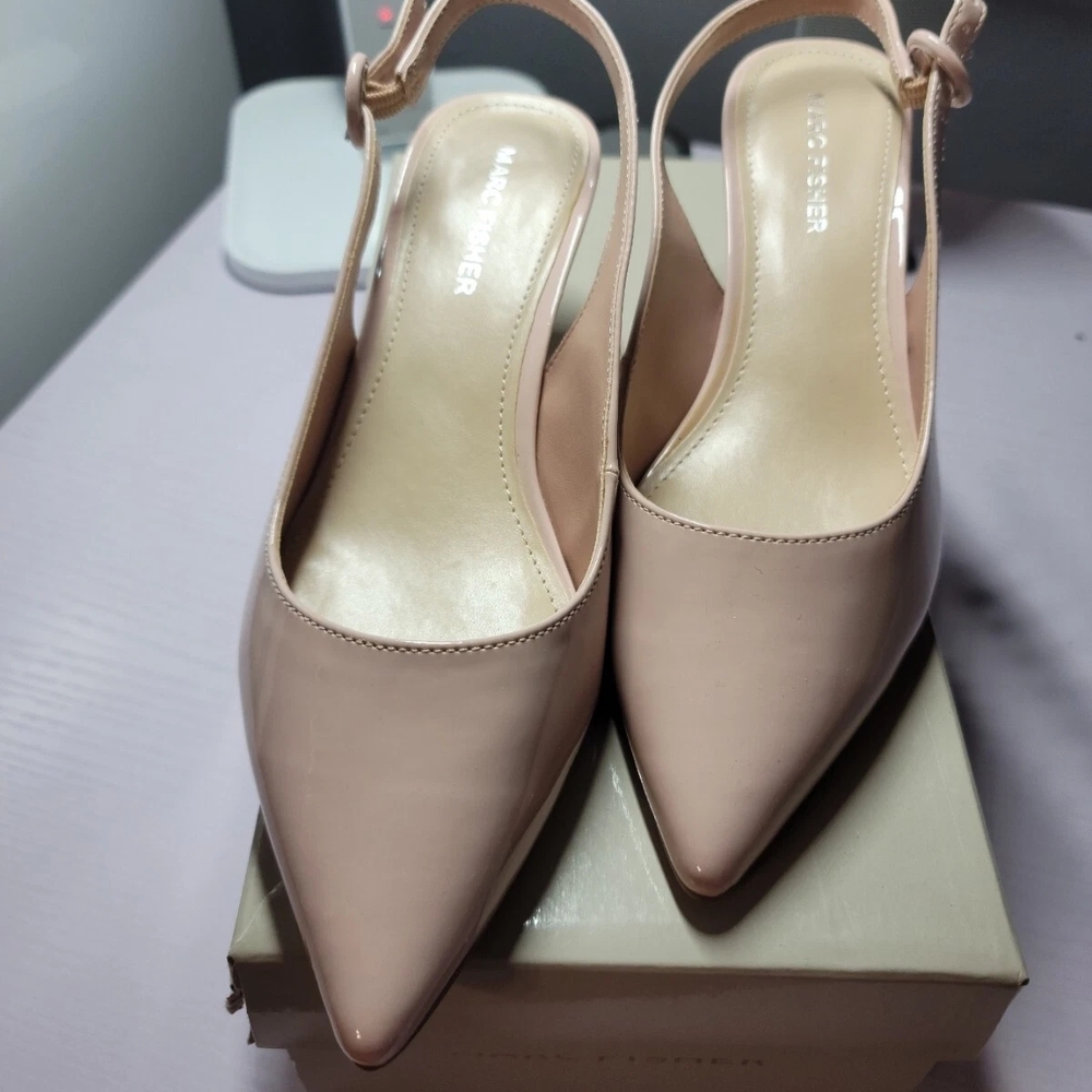 Marc Fisher Nude  Heels Size 7.5 - Picture 3 of 5